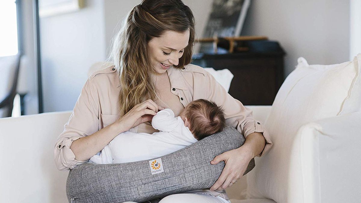 The best nursing pillows for feeding in comfort theradar