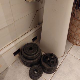 weights on floor in bathroom