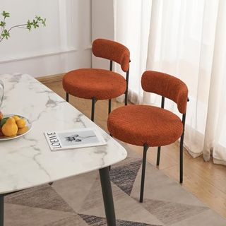 Edwell Orange Dining Chairs Set of 2, Upholstered Kitchen Dining Room Chairs, Curved Backrest Boucle Dining Chair for Kitchen, Living Room, Mid-Century Modern Kitchen Chairs With Black Metal Legs