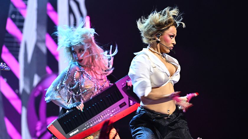 ELMONT, NEW YORK - SEPTEMBER 07: Doja Cat performs during the 2025 MTV Video Music Awards at UBS Arena on September 07, 2025 in Elmont, New York. (Photo by Roy Rochlin/Getty Images for MTV)