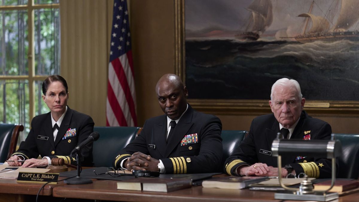 Stephanie Erb, Lance Reddick and Dale Dye in The Caine Mutiny Court-Martial