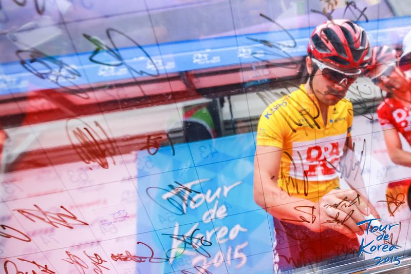 Wouter Wippert (Drapac) signs on