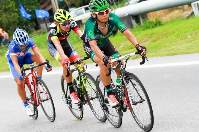 Yukiya Arashiro (Team Eurocpar) leads the break