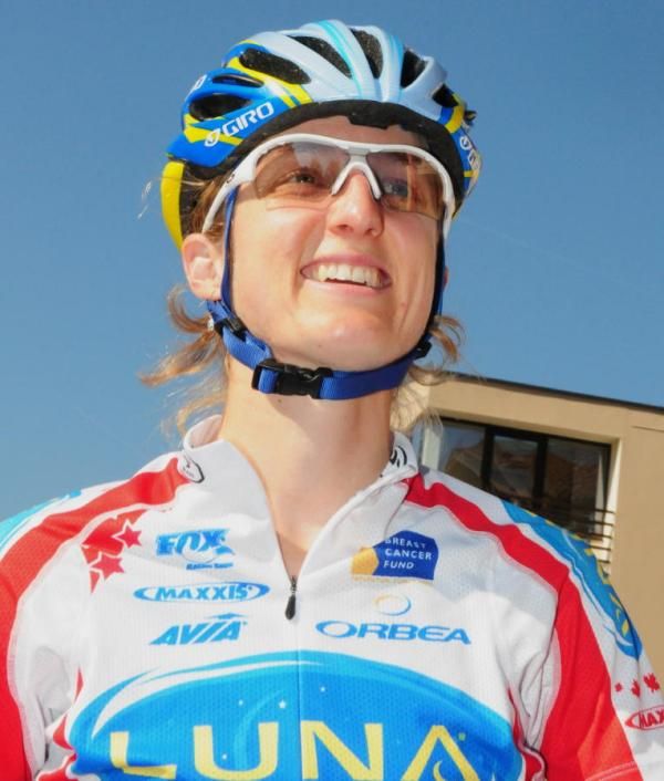 Catherine Pendrel (Luna Women's MTB) is one of the favorites on this steep course