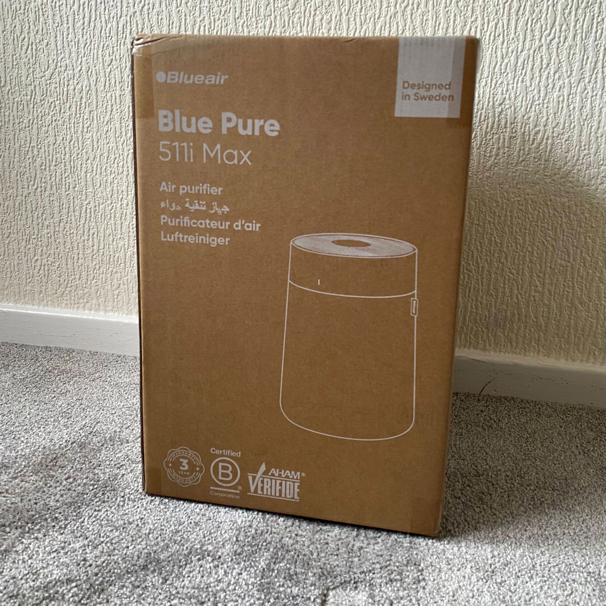 Blueair Blue Pure 511i Max Air Purifier - box