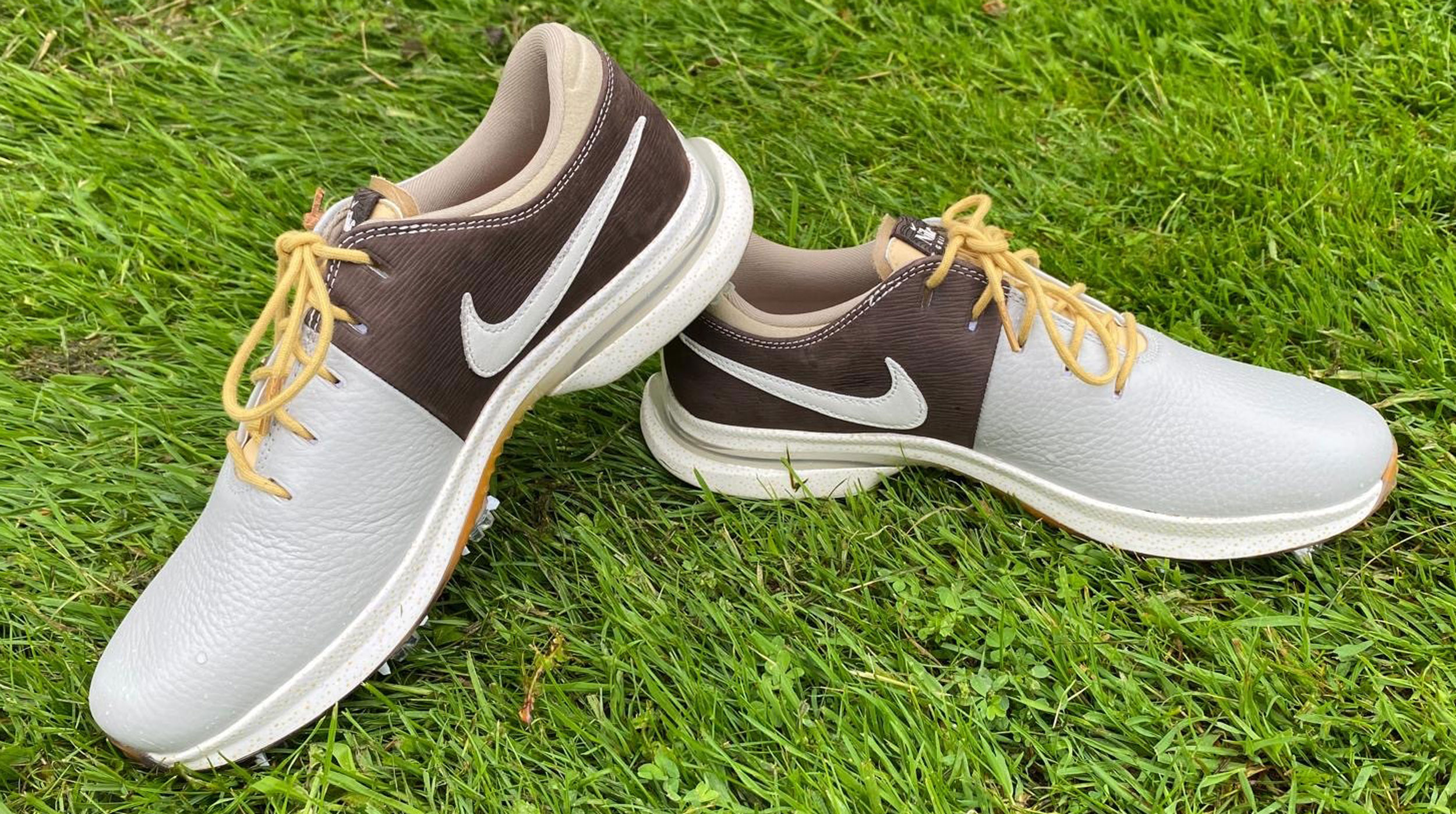 Nike mens roshe tour limited edition golf shoes hotsell