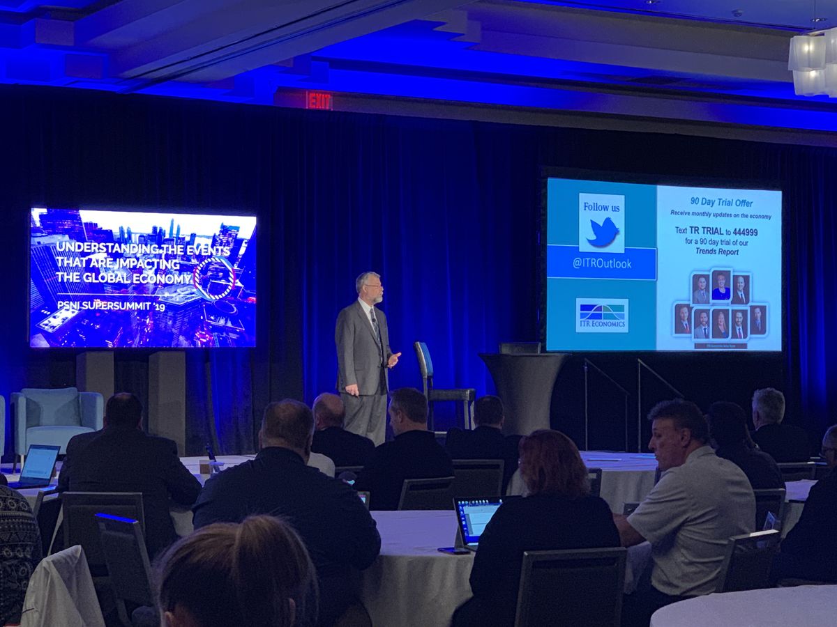 Dr. Alan Beaulieu at the PSNI Supersummit 2019.