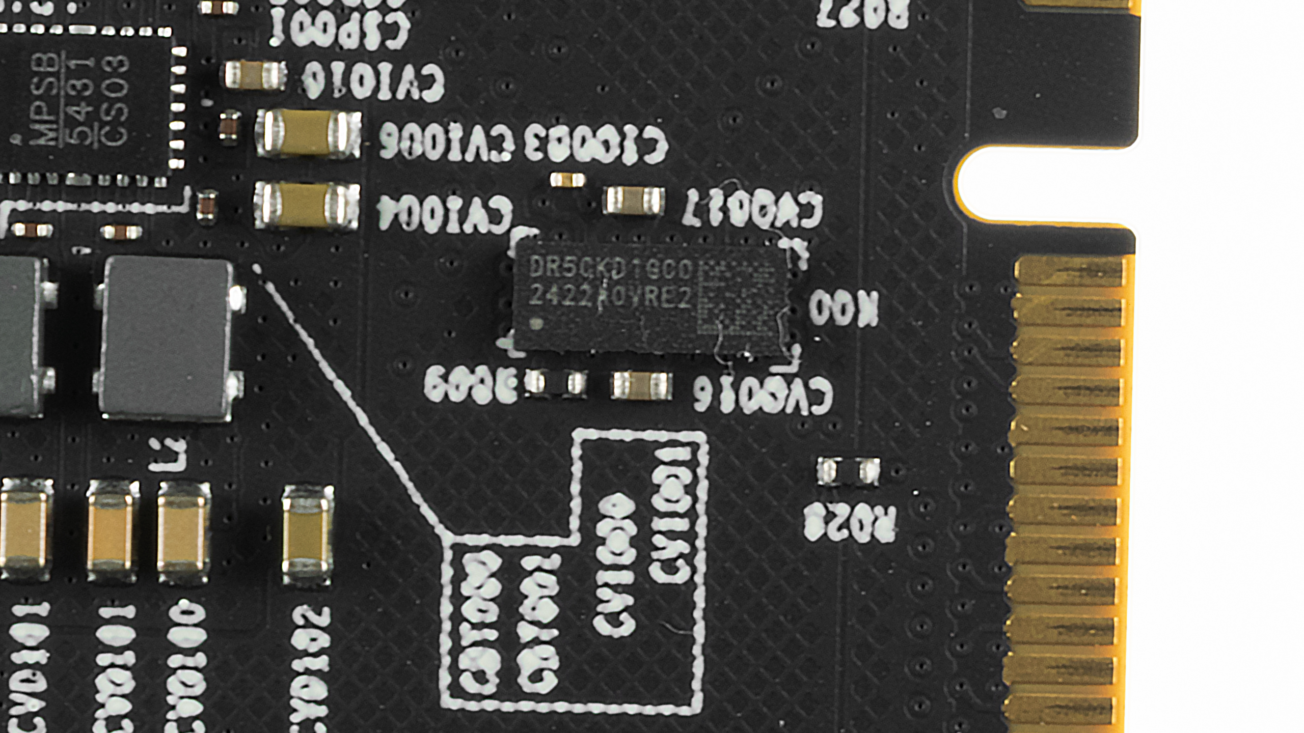 Corsair Vengeance RGB CUDIMM DDR5-8400 C40