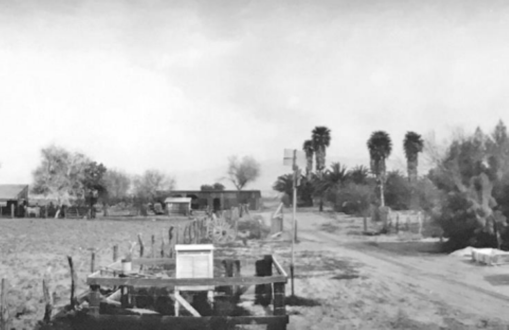 A weather station close to Greenland Ranch in Death Valley in circa 1926.
