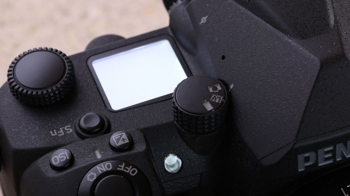 Pentax K-3 III Monochrome