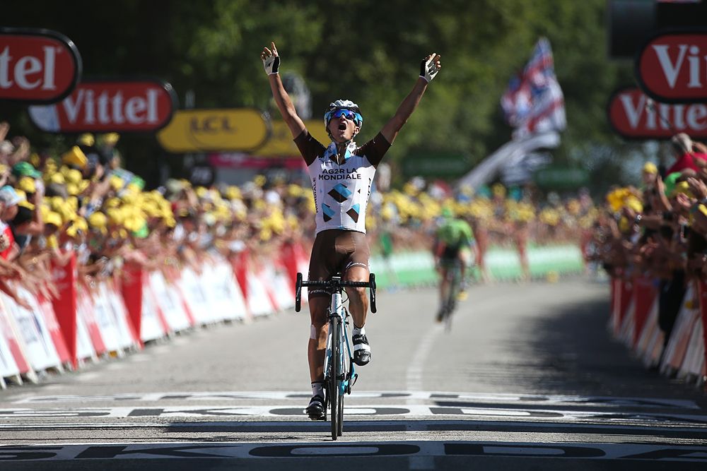 Alexis Vuillermoz (AG2R La Mondiale) wins on the M&ucirc;r de Bretagne