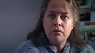 Dolores Claiborne in Kathy Bates.
