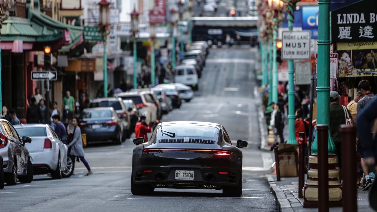 Porsche 911 992