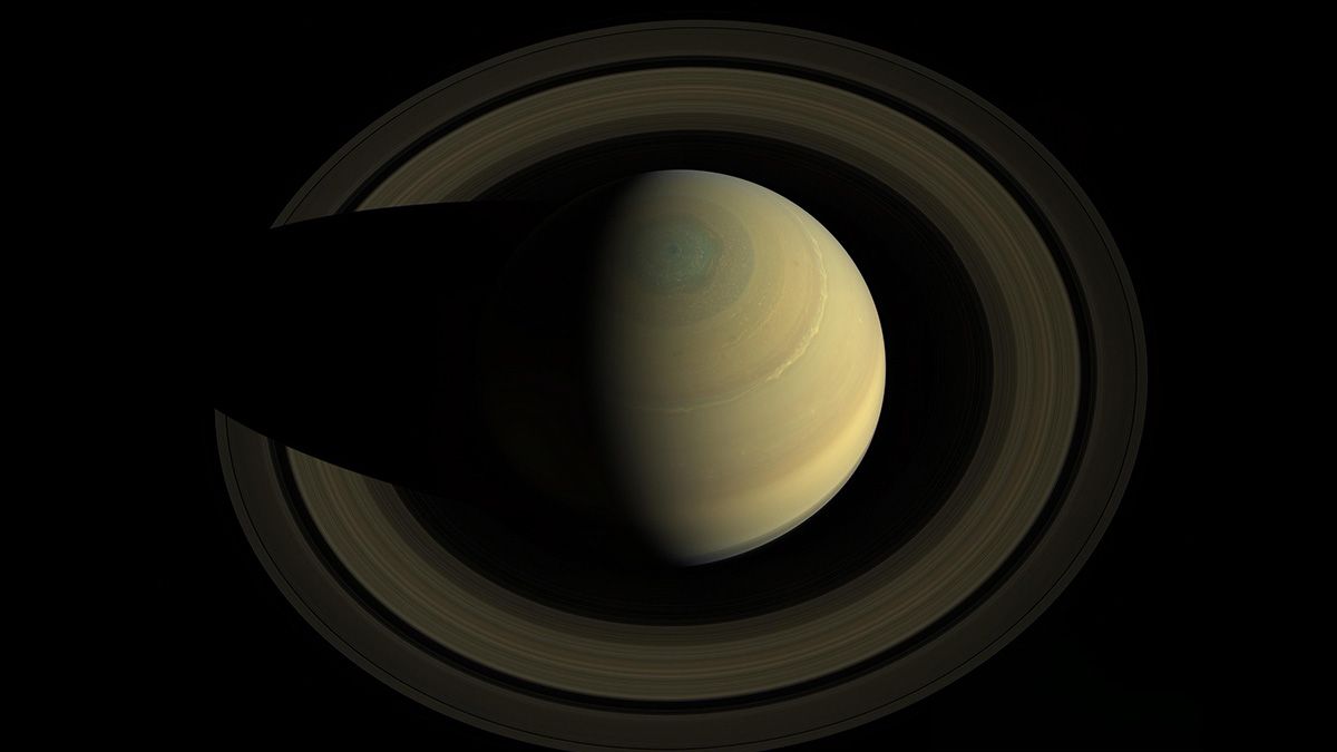 Um eclipse solar observado pela extinta espaçonave Cassini lançou uma nova luz sobre os anéis de Saturno