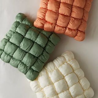 Marshmallow Puff Cushion