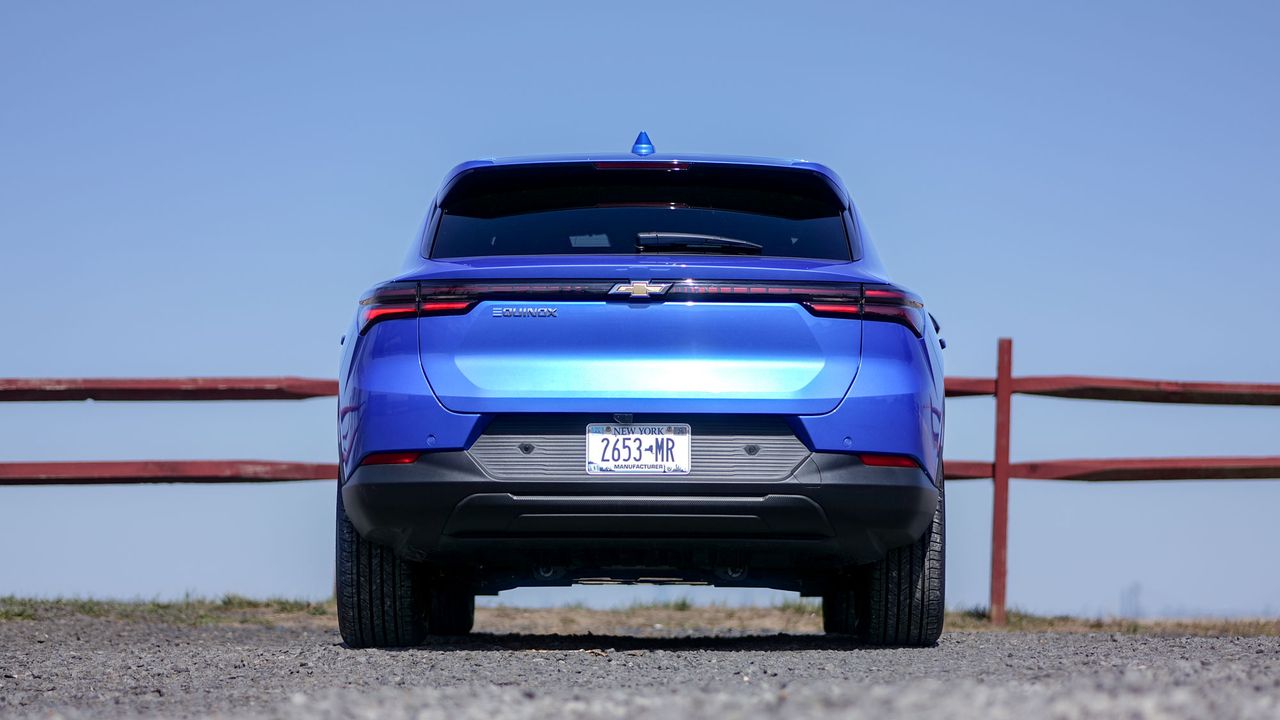2025 Chevrolet Equinox EV LT test drive review.