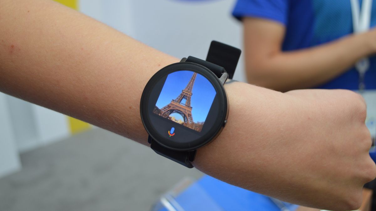 Google 2025 smartwatch 2021