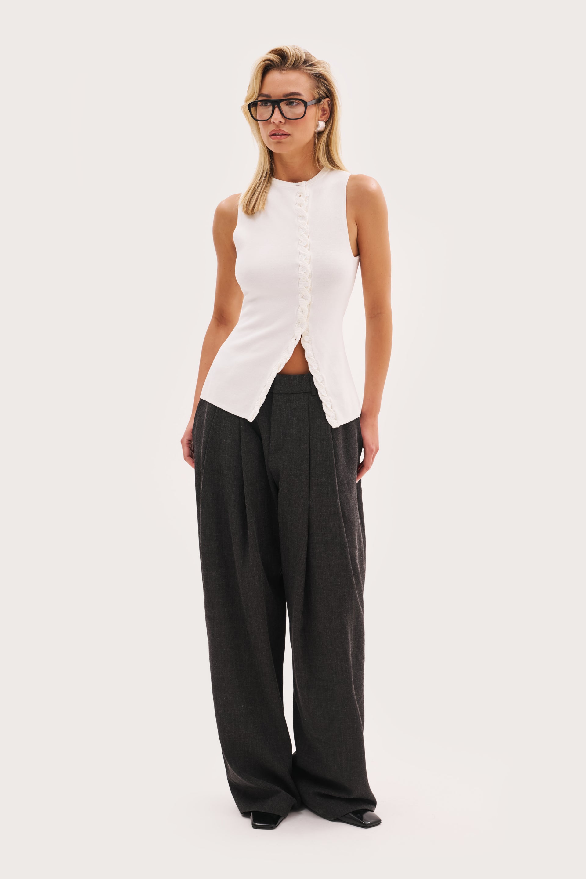 Derby Pleated Wide Leg Trousers - Dark Grey - Uk 4