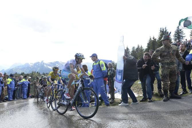 Fabio Aru rides to third place in the general classification