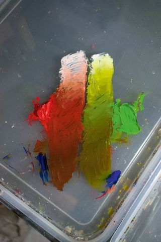 Mixing red and green paint