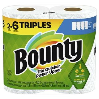 A green packet of Bounty Select-A-Size Paper Towels, 2 Triple Rolls, White