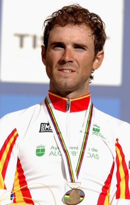 Alejandro Valverde (Spain) has medalled on numerous occasions but is yet to win the coveted rainbow jersey. Here he is in 2006 after finishing third