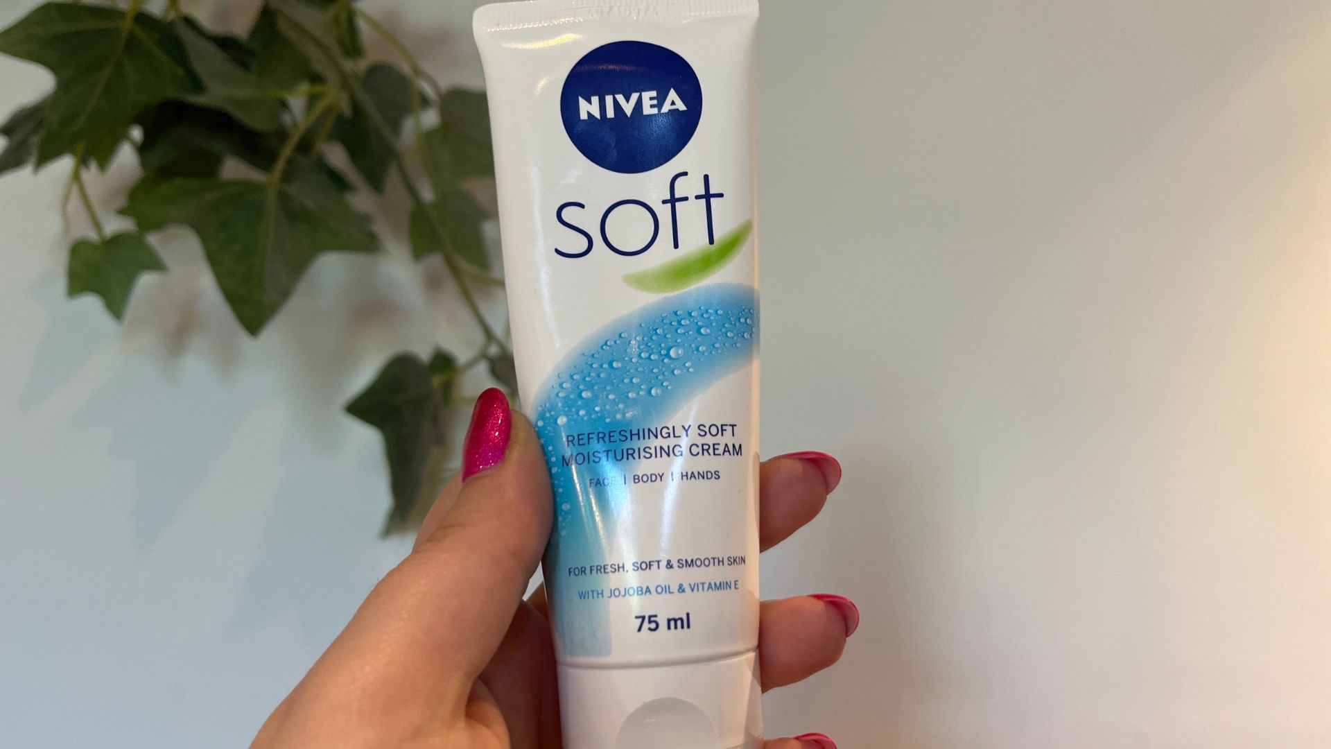 nivea soft tube
