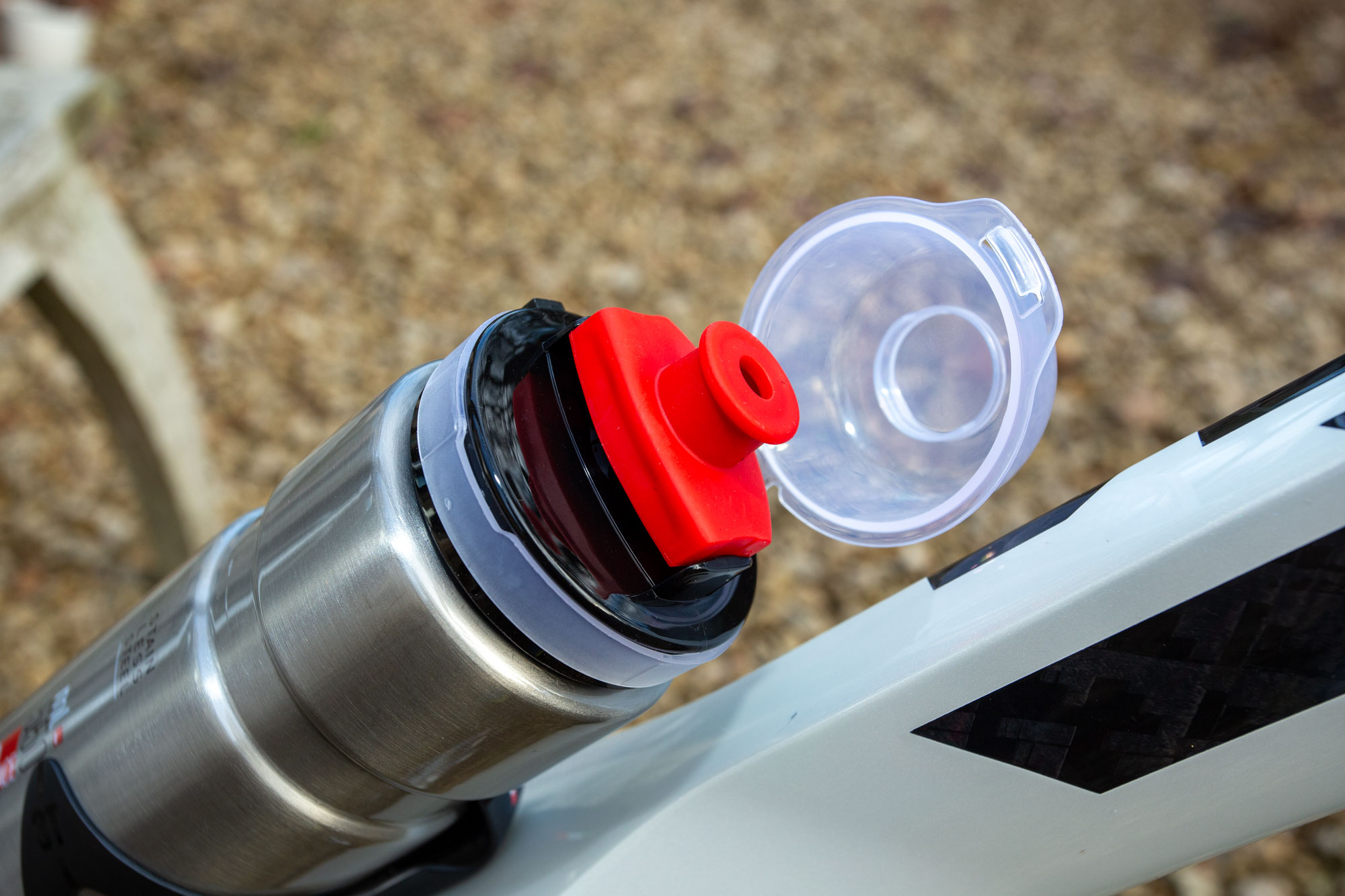 Elite Deboyo Race, with dust cover removed to reveal nozzle