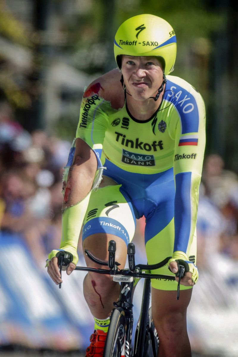 Michael Valgren crosses the line