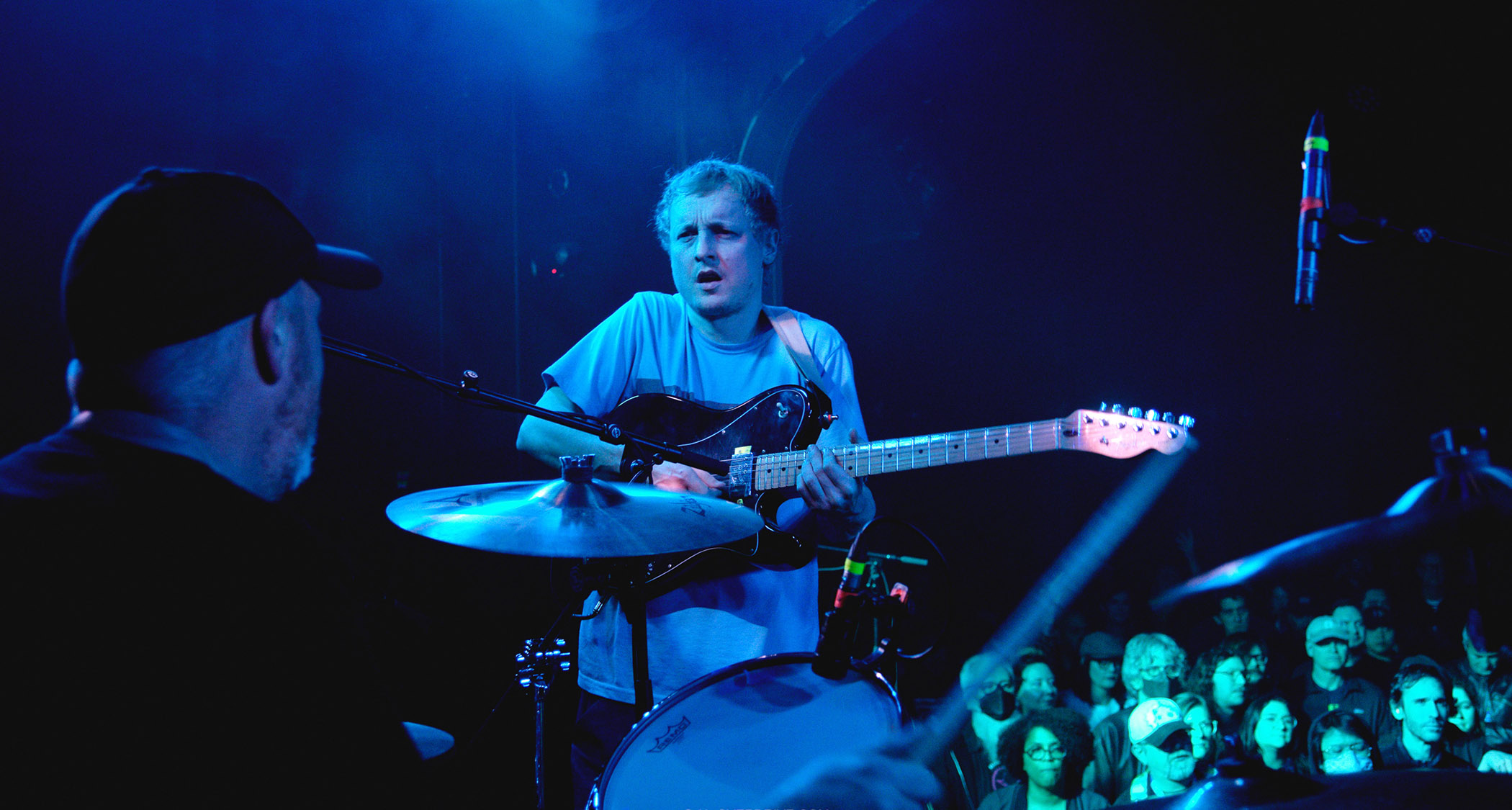 Pigs Pigs Pigs Pigs Pigs Pigs Pigs&#039; guitarist Sam Grant plays a Telecaster Deluxe onstage