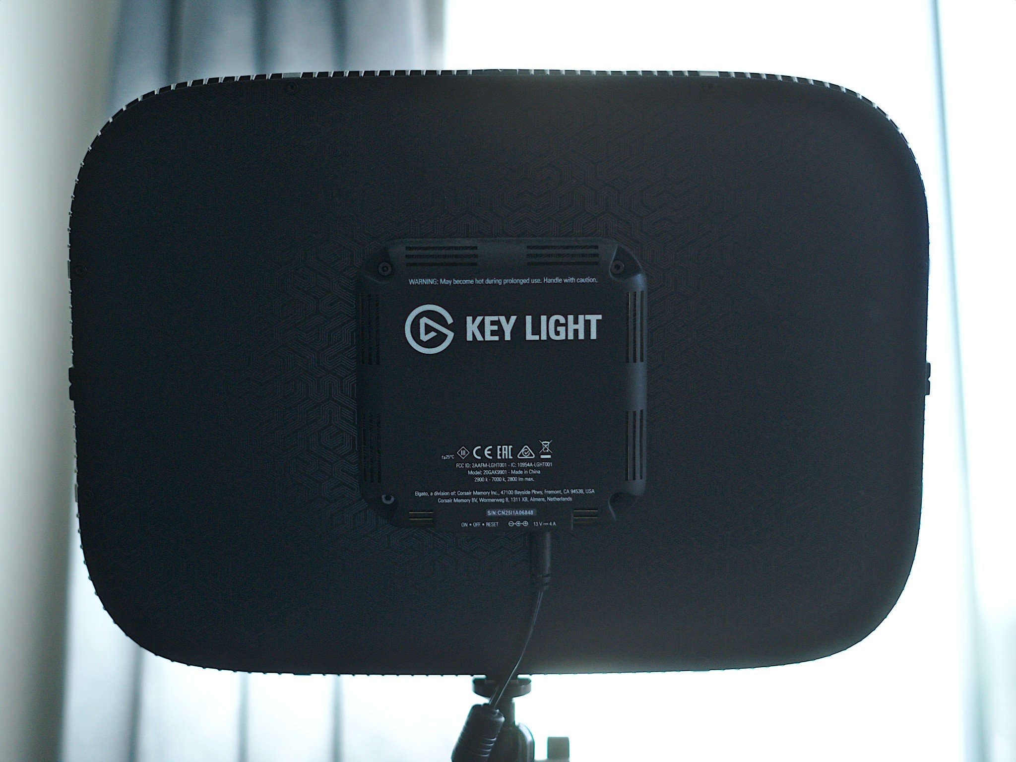 CES 2019: Elgato Key Light Gives Streamers Professional Lighting Quality