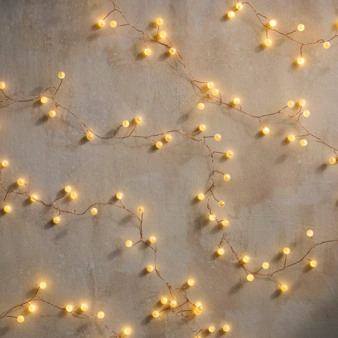 Terrain, Pearl String Lights