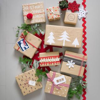 christmas gift boxes with decorations