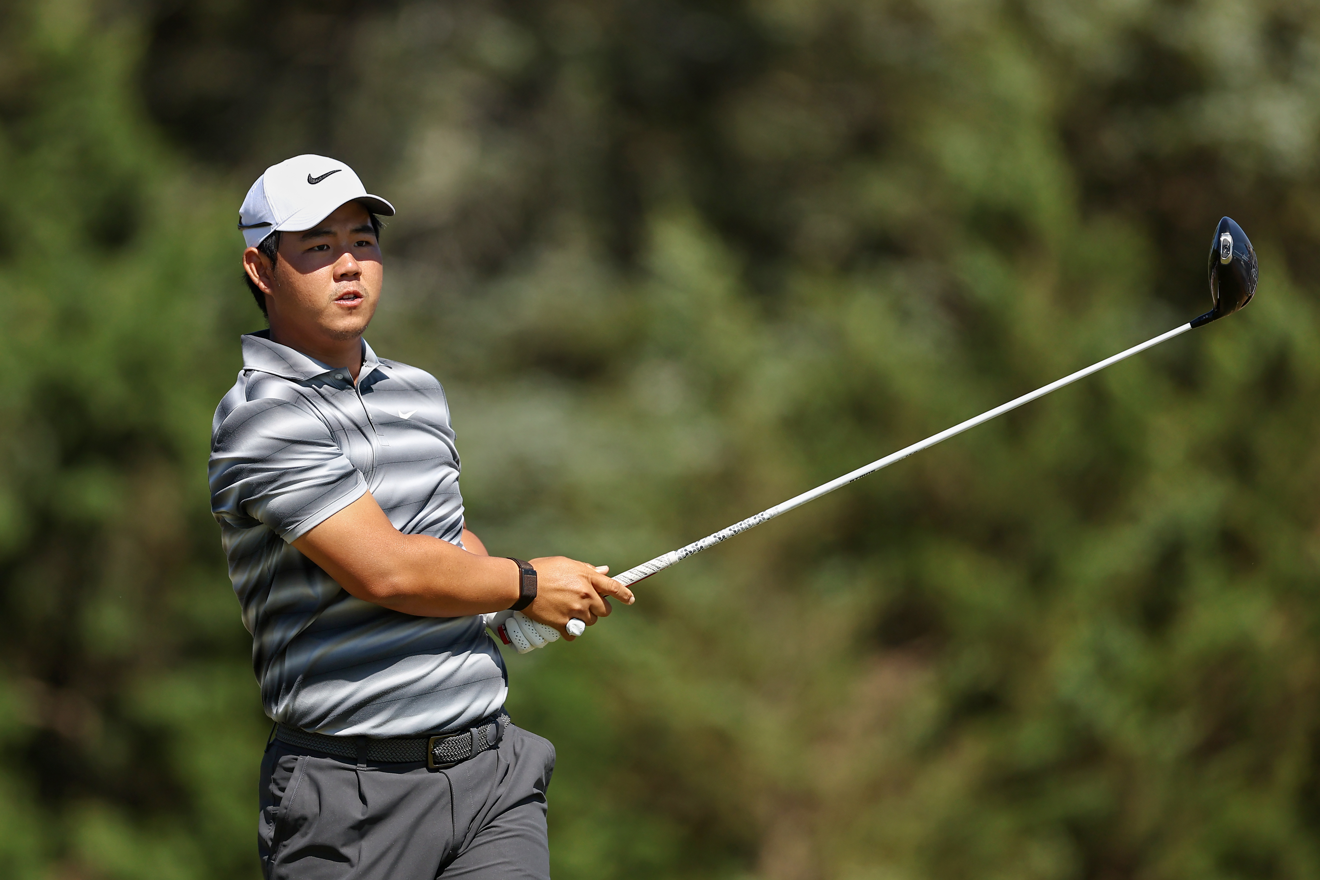 Tom Kim plays his shot from the sixth tee during the final round of the 126th U.S. OPEN at Shinnecock Hills Golf Club