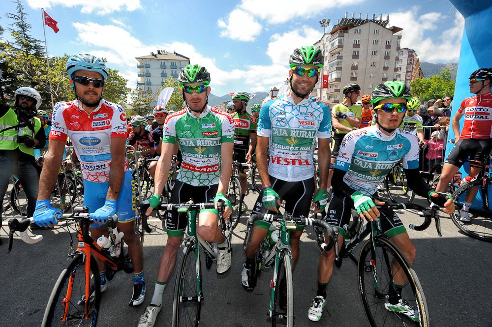 The jersey wearers at the Tour of Turkey before the start of stage 4