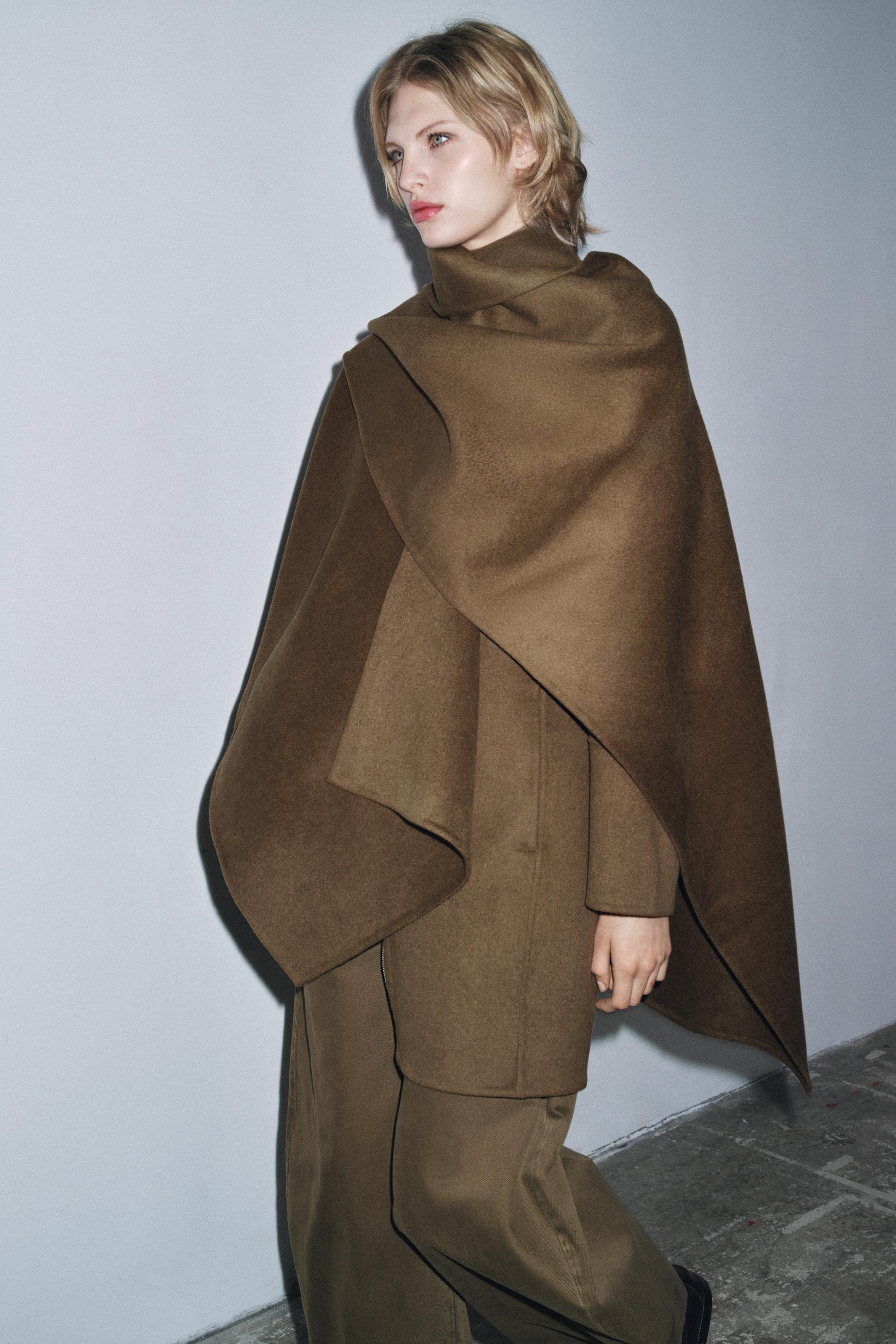 Wool Cape Coat Zw Collection
