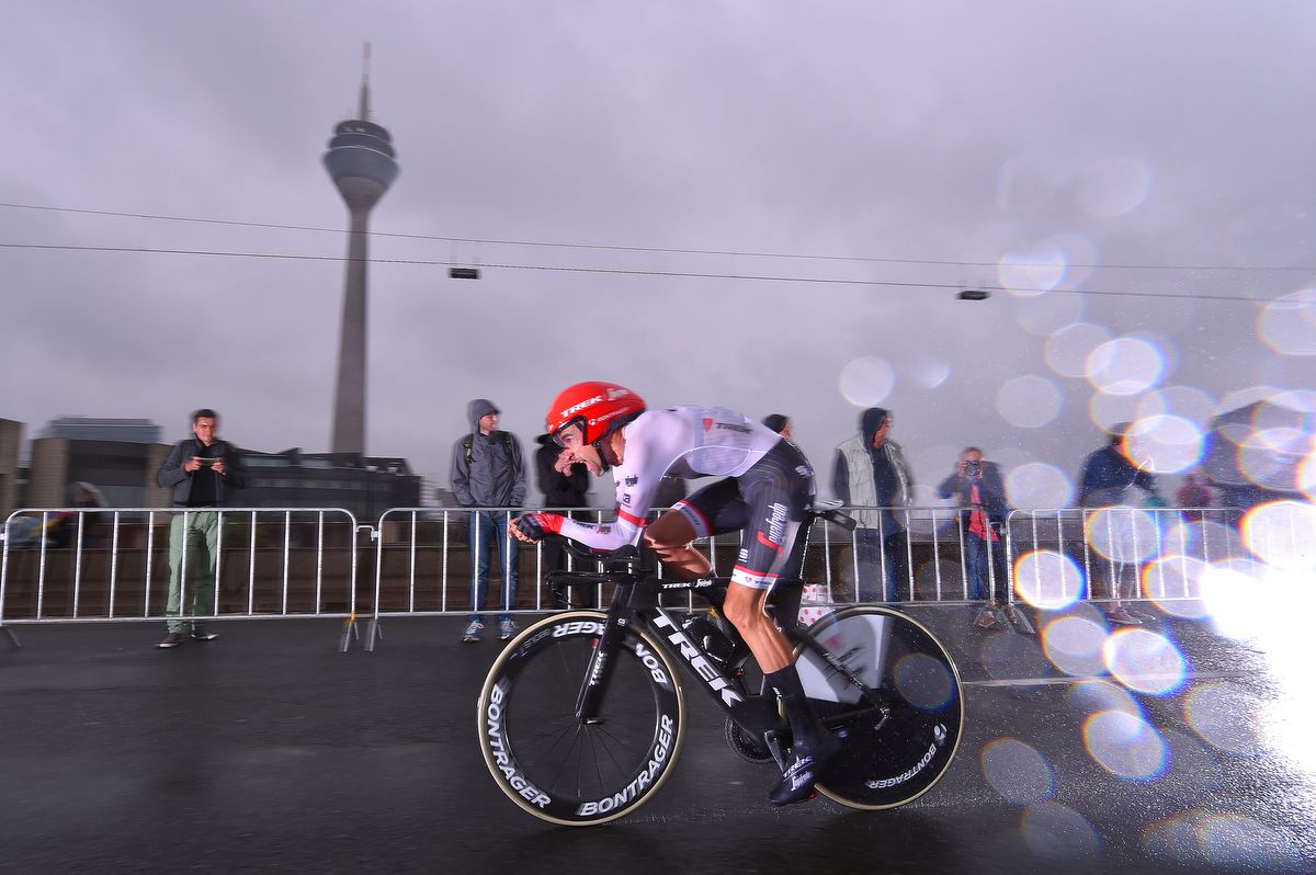 Haimar Zubeldia (Trek-Segafredo) in the stage 1 time trial