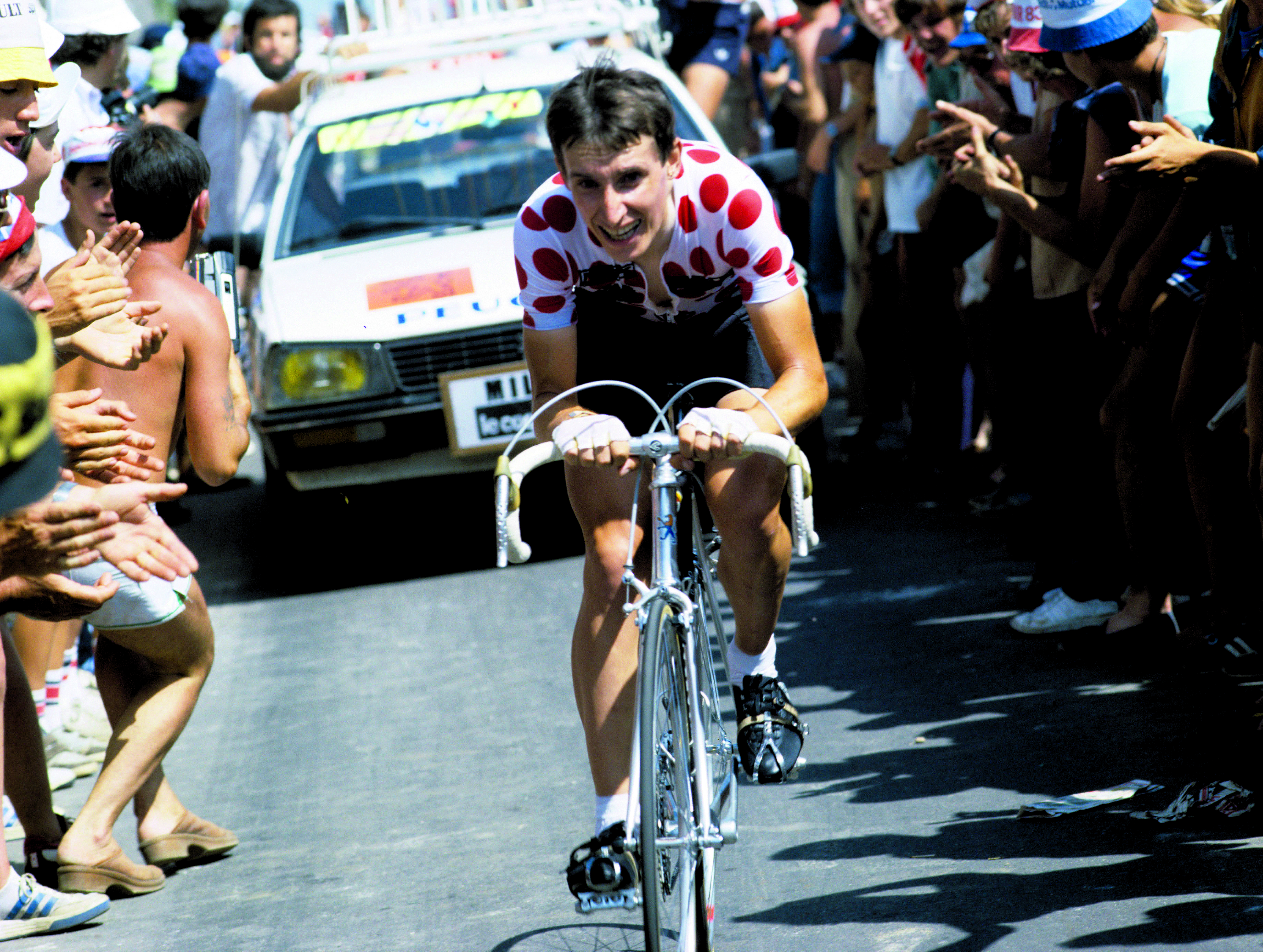 Pippa York riding as Robert Millar in the 1983 Tour de France