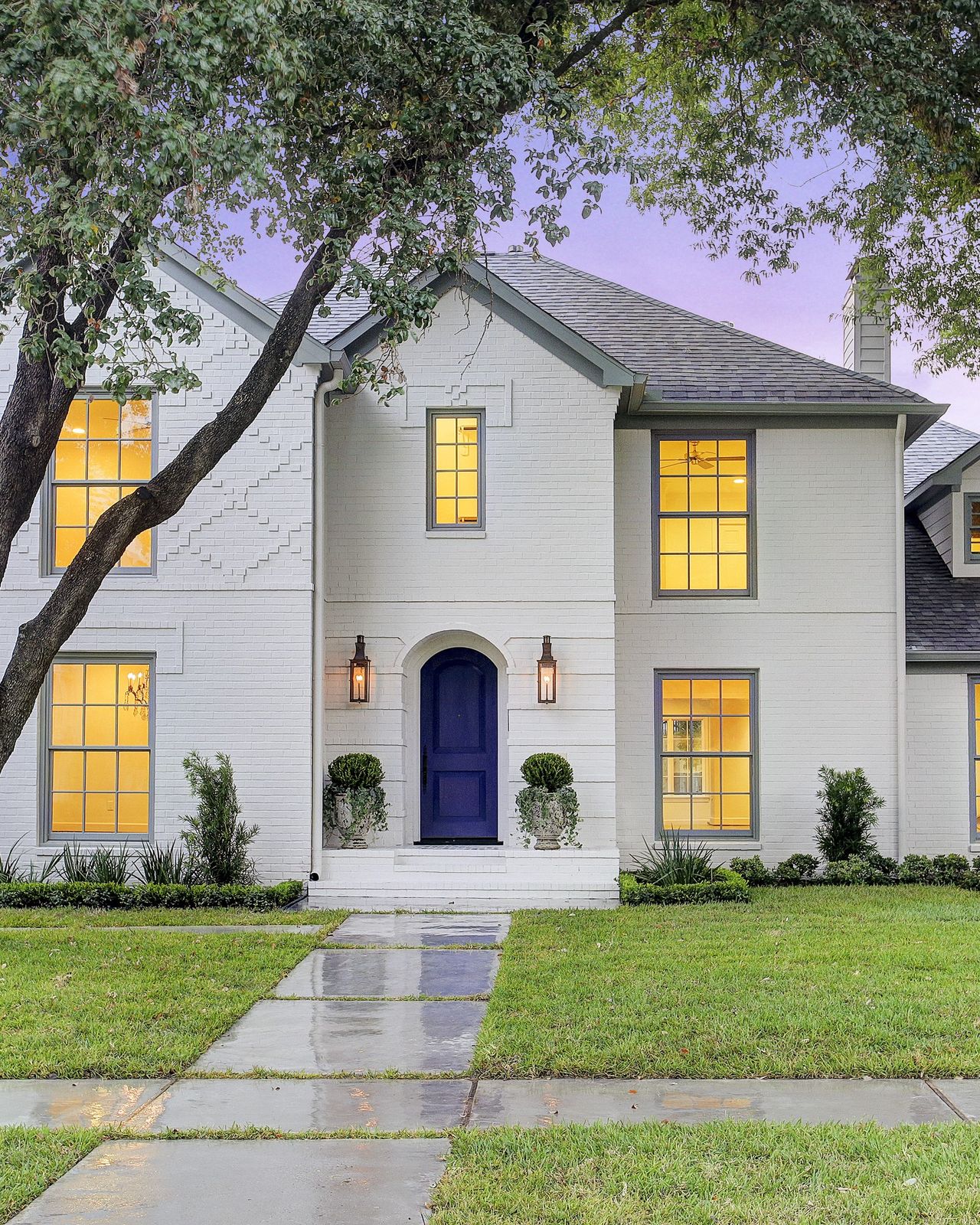 11 Front Door Trends That Set the Tone for a Classy Home | Livingetc