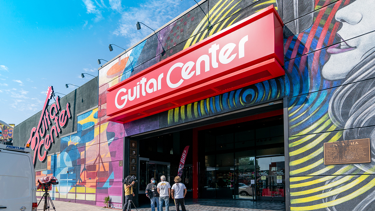 Guitar Center storefront