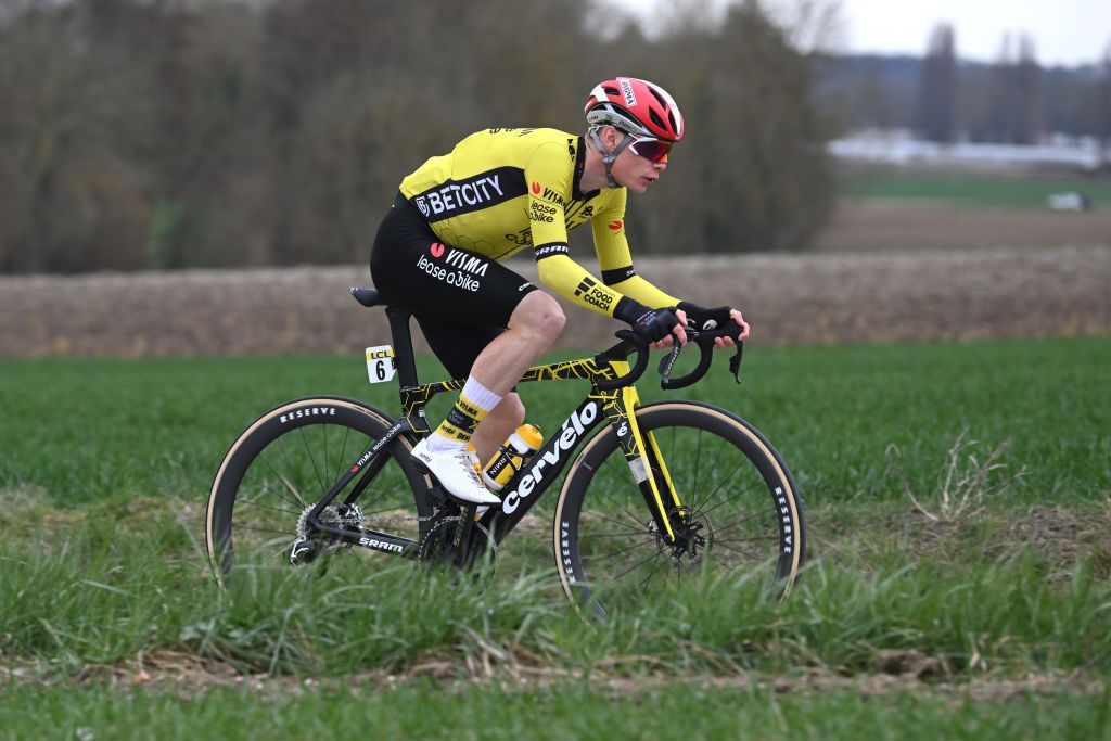 Paris-Nice 2025: Jonas Vingegaard during stage 1