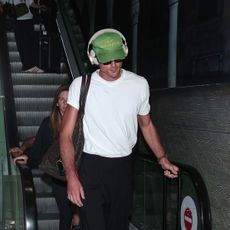 Jacob Elordi airport outfit