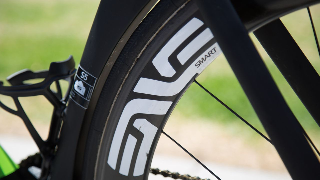 Tight clearances on the S5 seat tube
