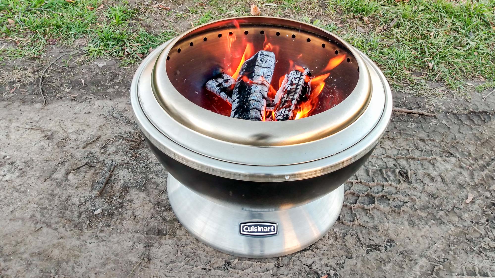 Los mejores pozos de fuego en 2023: Cuisinart Cleanburn Fire Pit