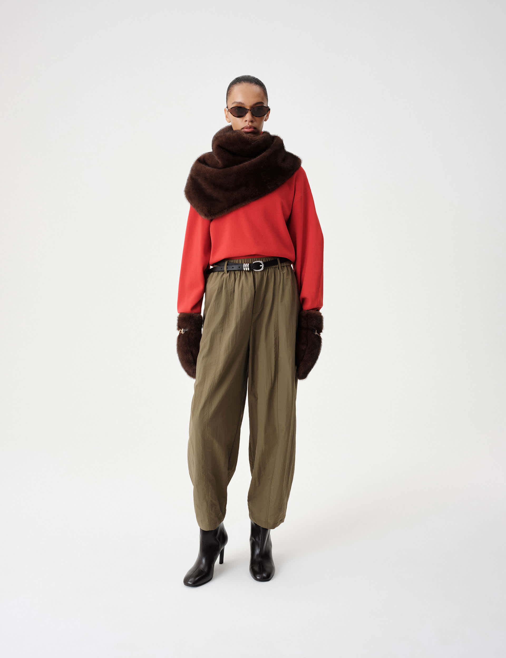 Elasticated Waist Barrel Leg Trousers