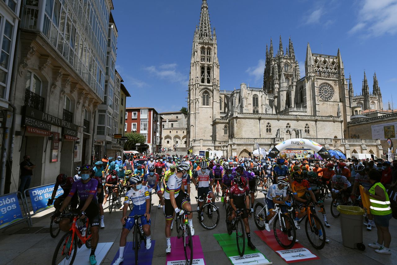 The Vuelta a Burgos peloton ahead of stage 1.