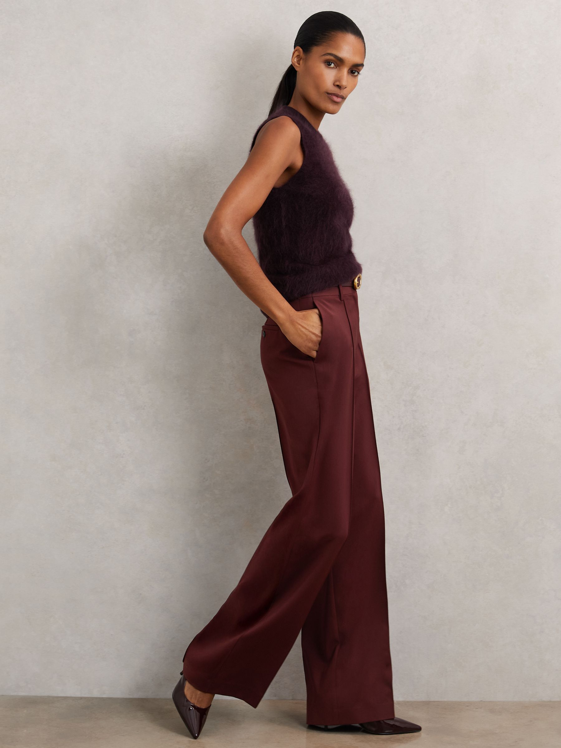 Wide-Leg Pintuck Trousers in Burgundy