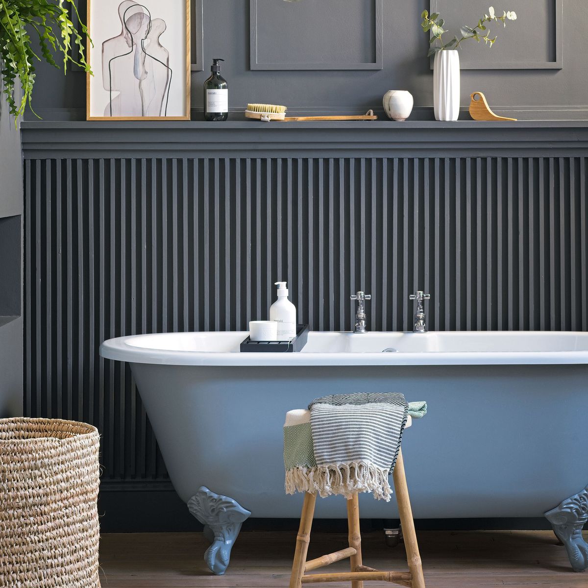 I’m a decor editor and these are my style secrets for achieving a spa bathroom