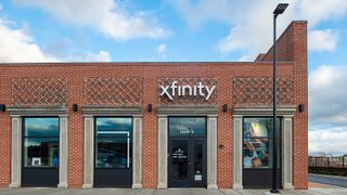 What cell network does Xfinity Mobile use?