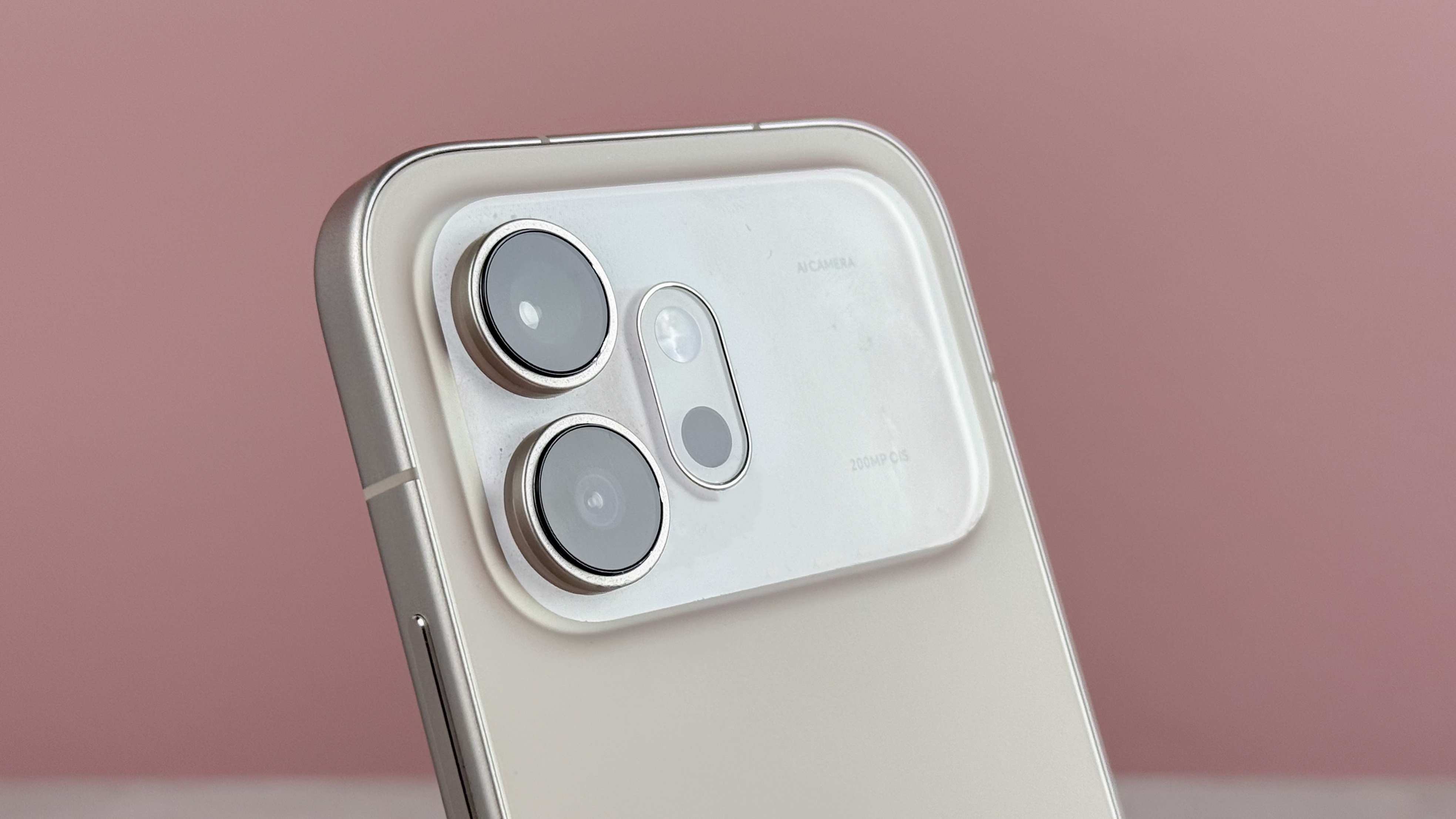 A closeup of the camera module on the Honor 600.